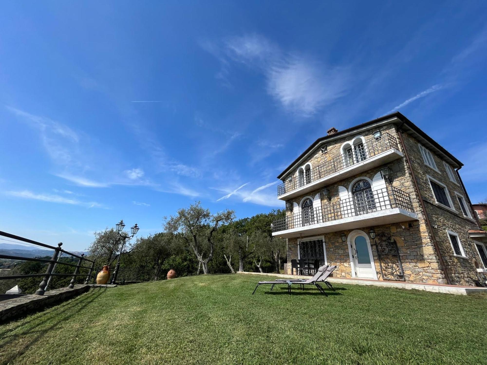 B&B Alla Fortezza Sarzana Exterior photo